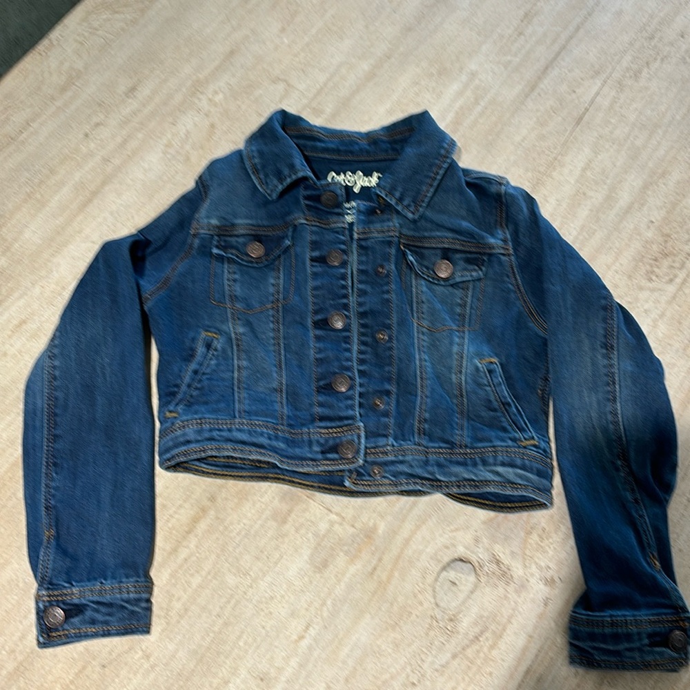 Kids & Girls Cat And Jack cropped jean jacket. Size 7/8 - Picture 1 of 5